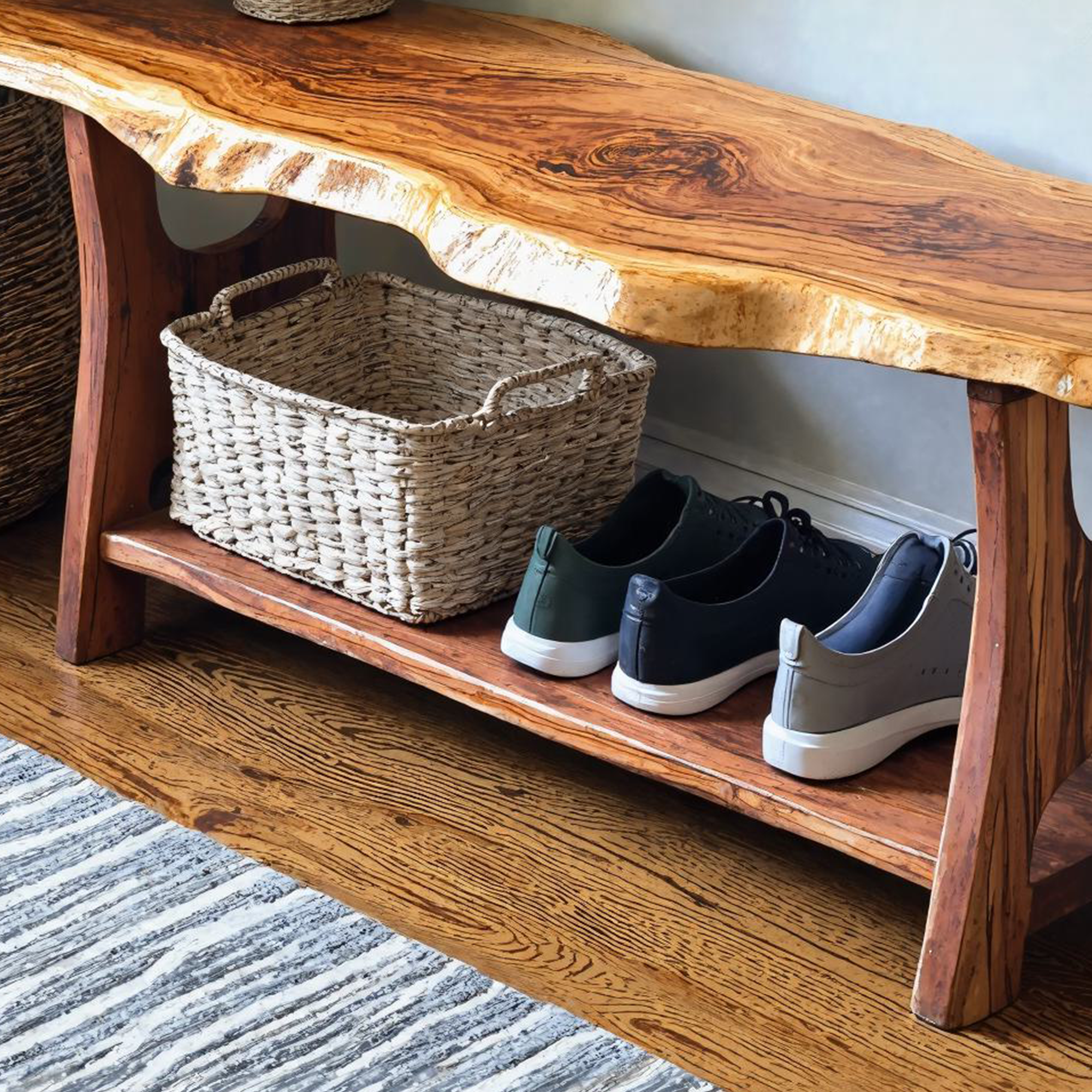 Handmade Solid Wood Bench Shoe Rack SINLSB0019