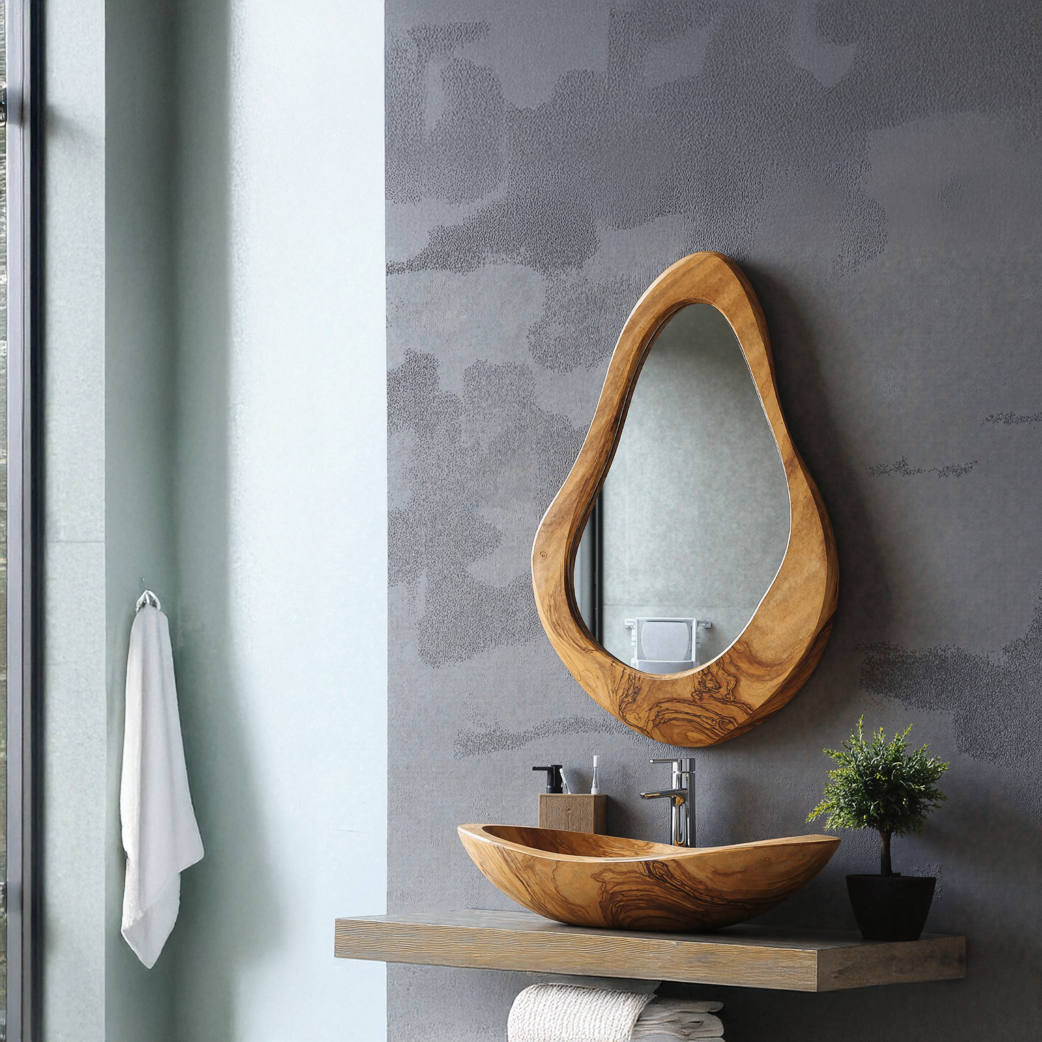 Elegant Wooden Mirror With Asymmetrical Shape SILDTMI017